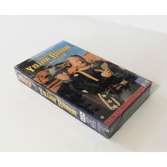 She Wore A Yellow Ribbon John Wayne Victor McLaglen VHS RKO Pro Collection New - Picture 3 of 3